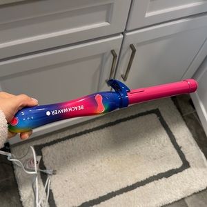 BEACHWAVER B1 ROTATING CURLING IRON - Limited edition